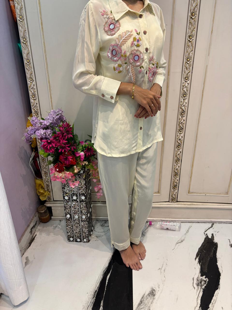 Cream Floral Embroidered Shirt Co-ord Set (Size 38–40)